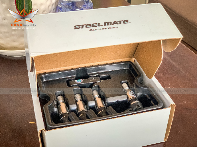 CẢM BIẾN ÁP SUẤT LỐP STEELMATE TP-MT30 TÍCH HỢP ANDROID