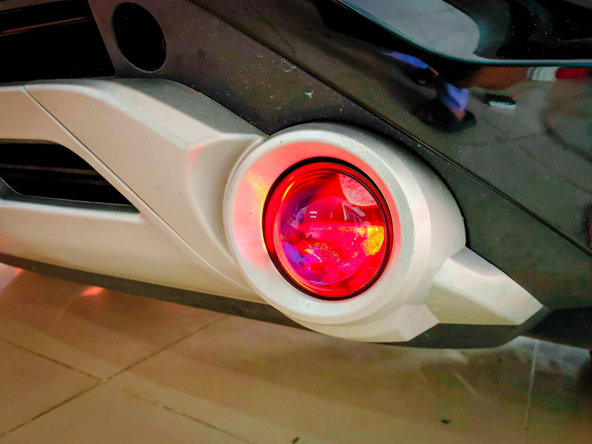 Bi gầm Xlight F10 New 2023
