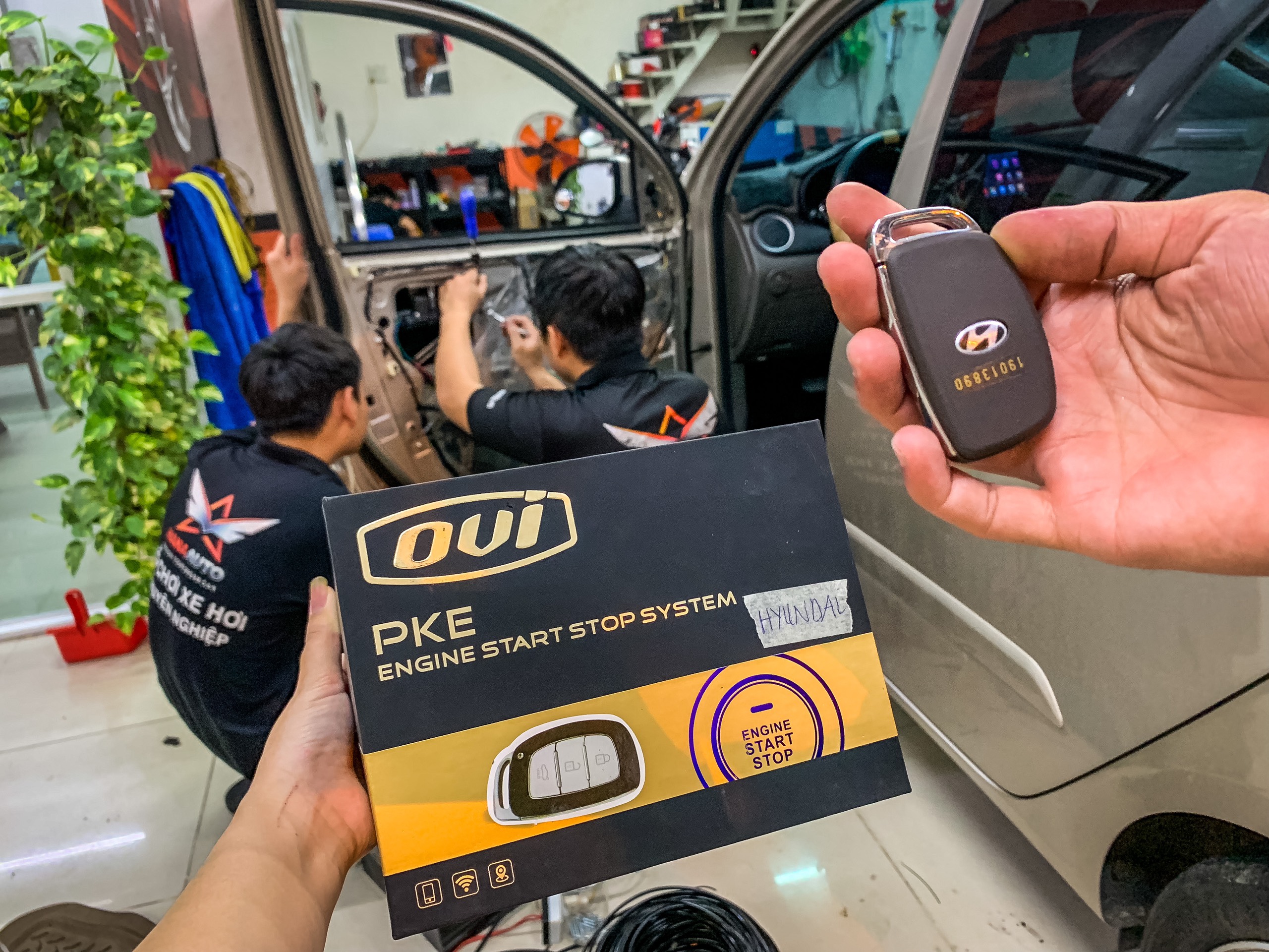 Đề nổ từ xa Ovi - Chìa khóa thông minh, Start/stop
