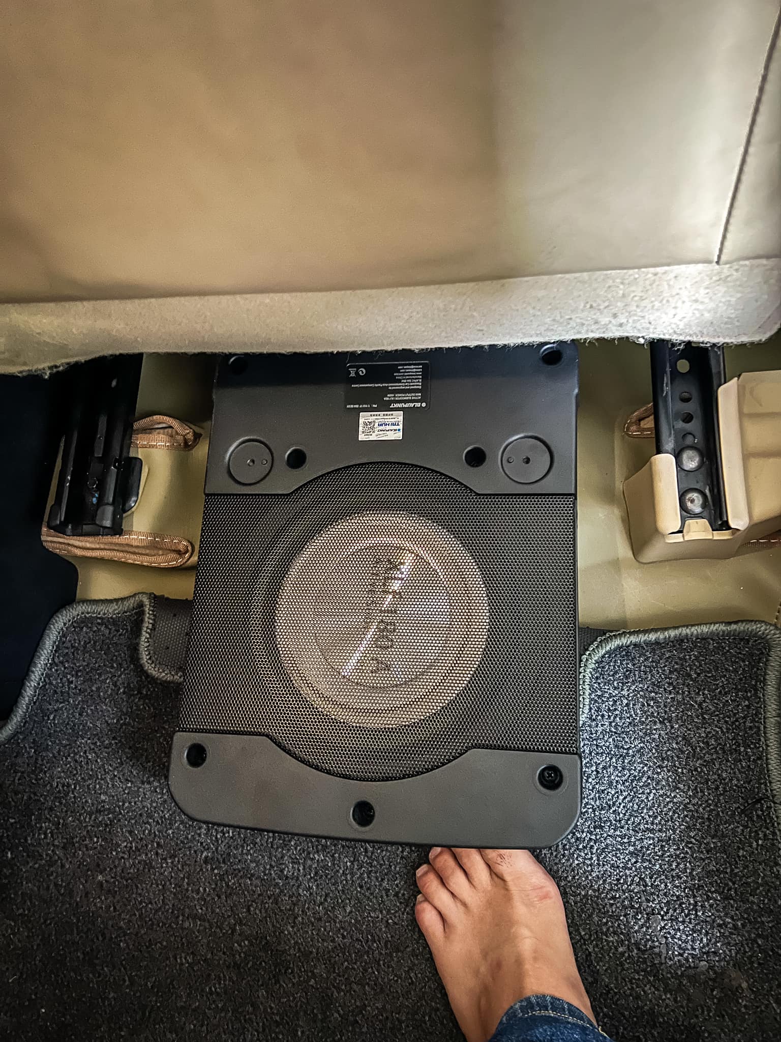 Sub điện BLAUPUNKT - Loa bass trầm 180A chính hãng Đức