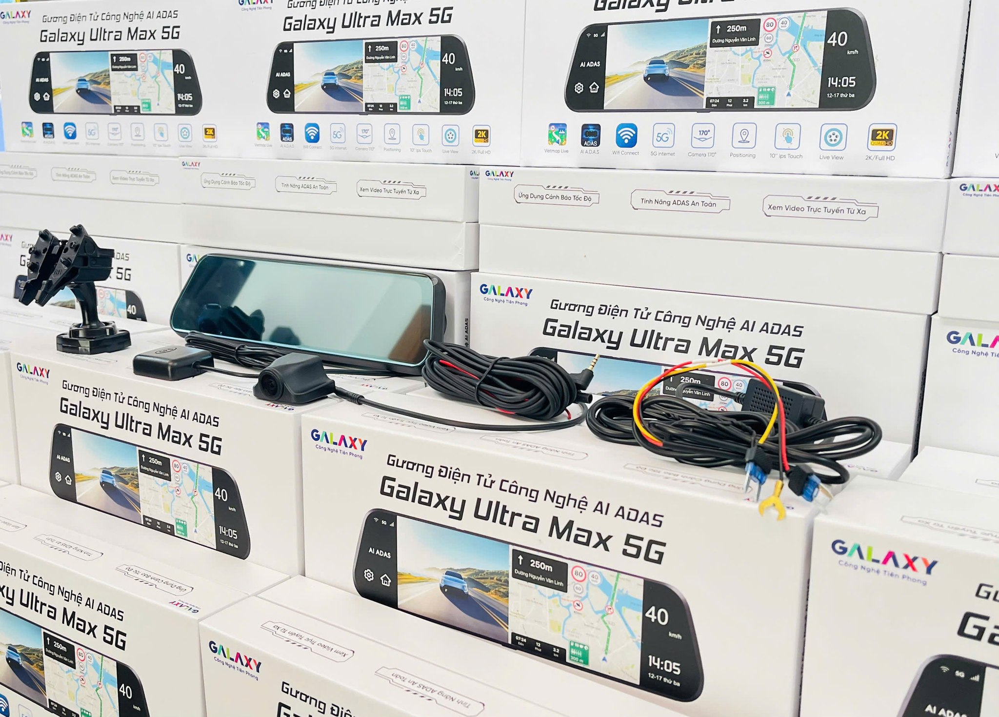 Gương điện tử Galaxy Ultra Max 5G Tích hợp cảnh báo giao thông